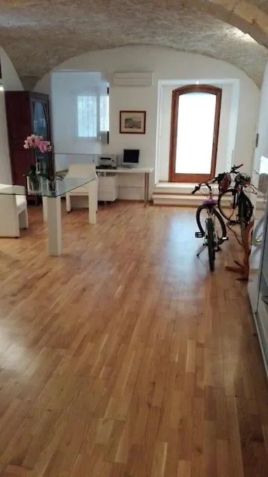 Ibiscus Apartment Cagliari Italien
